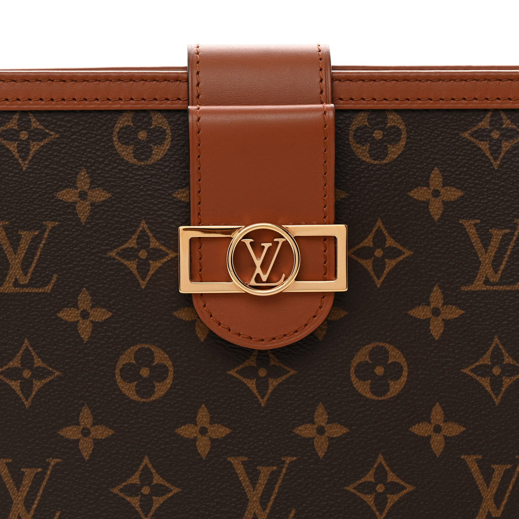 Monogram Pochette Dauphine