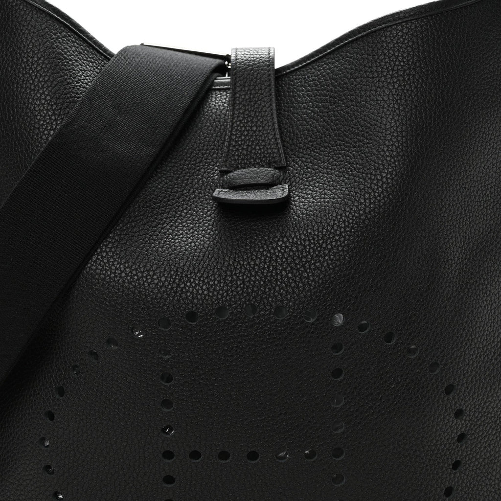 Taurillon Clemence Evelyne III TGM Black