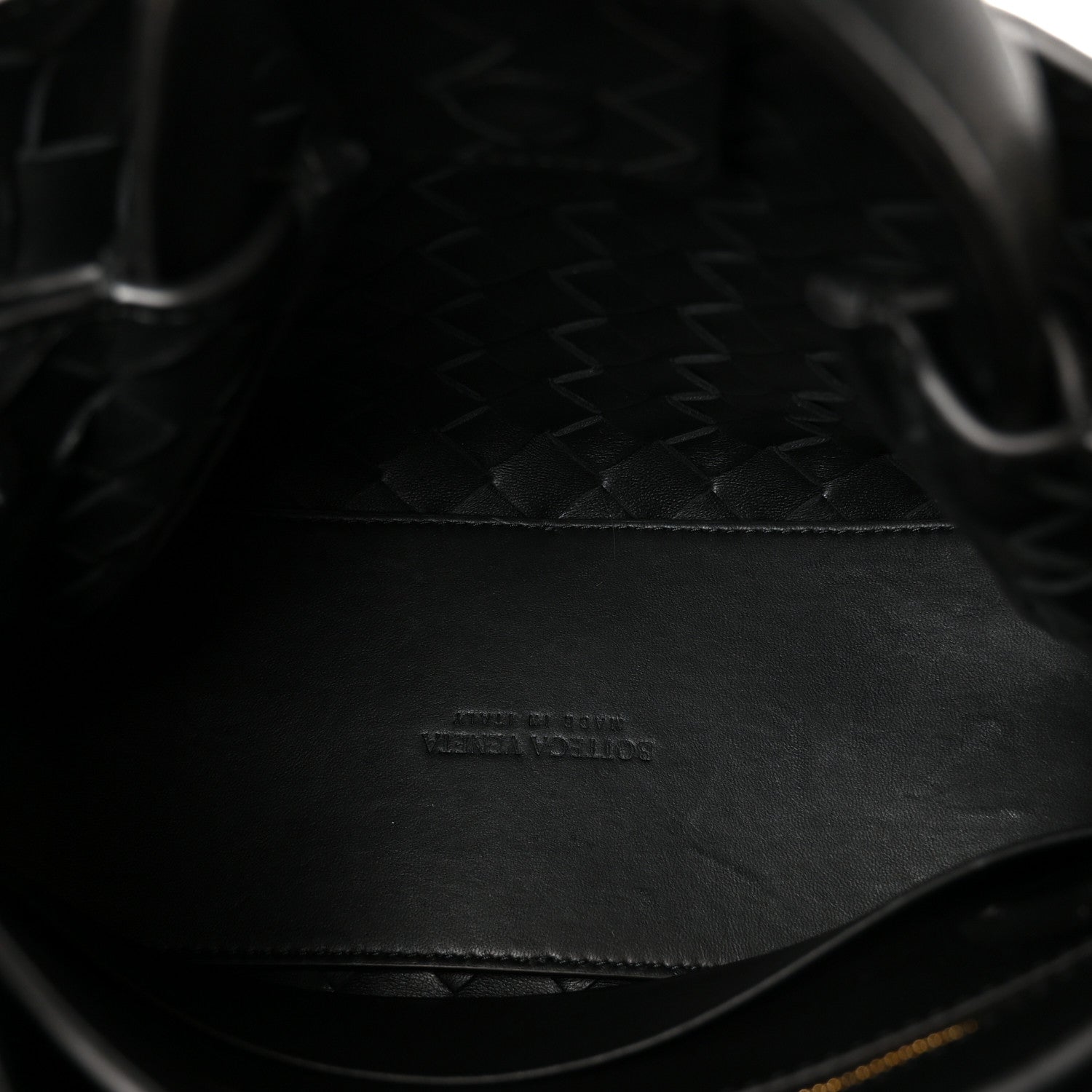 Nappa Intrecciato Small Andiamo Shoulder Bag Black