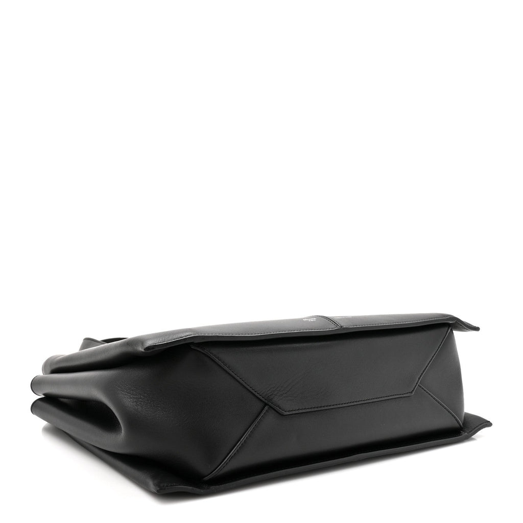Supple Natural Calfskin Medium Tri-Fold Bag Black