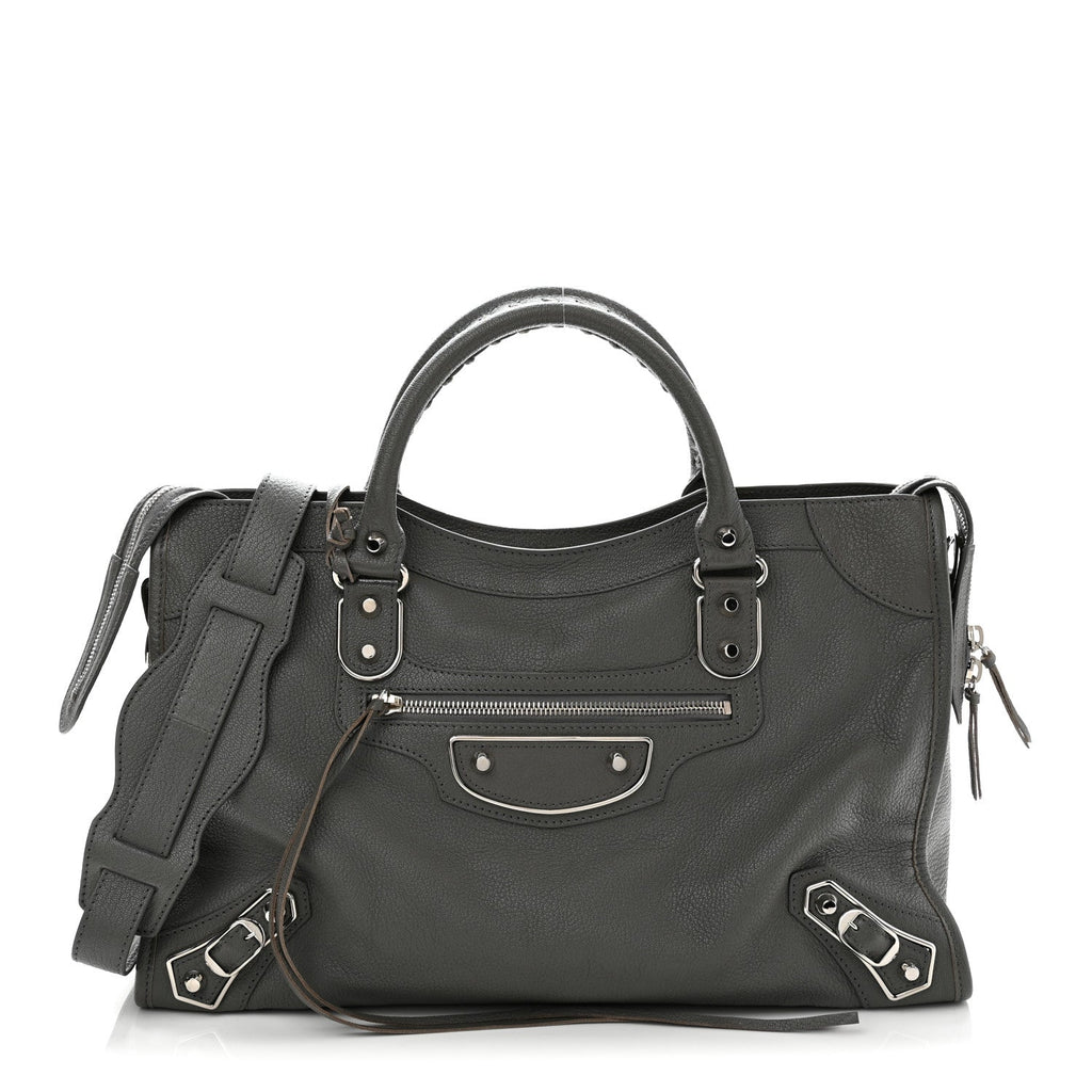 Chevre Silver Metallic Edge Hardware City Gris Acier