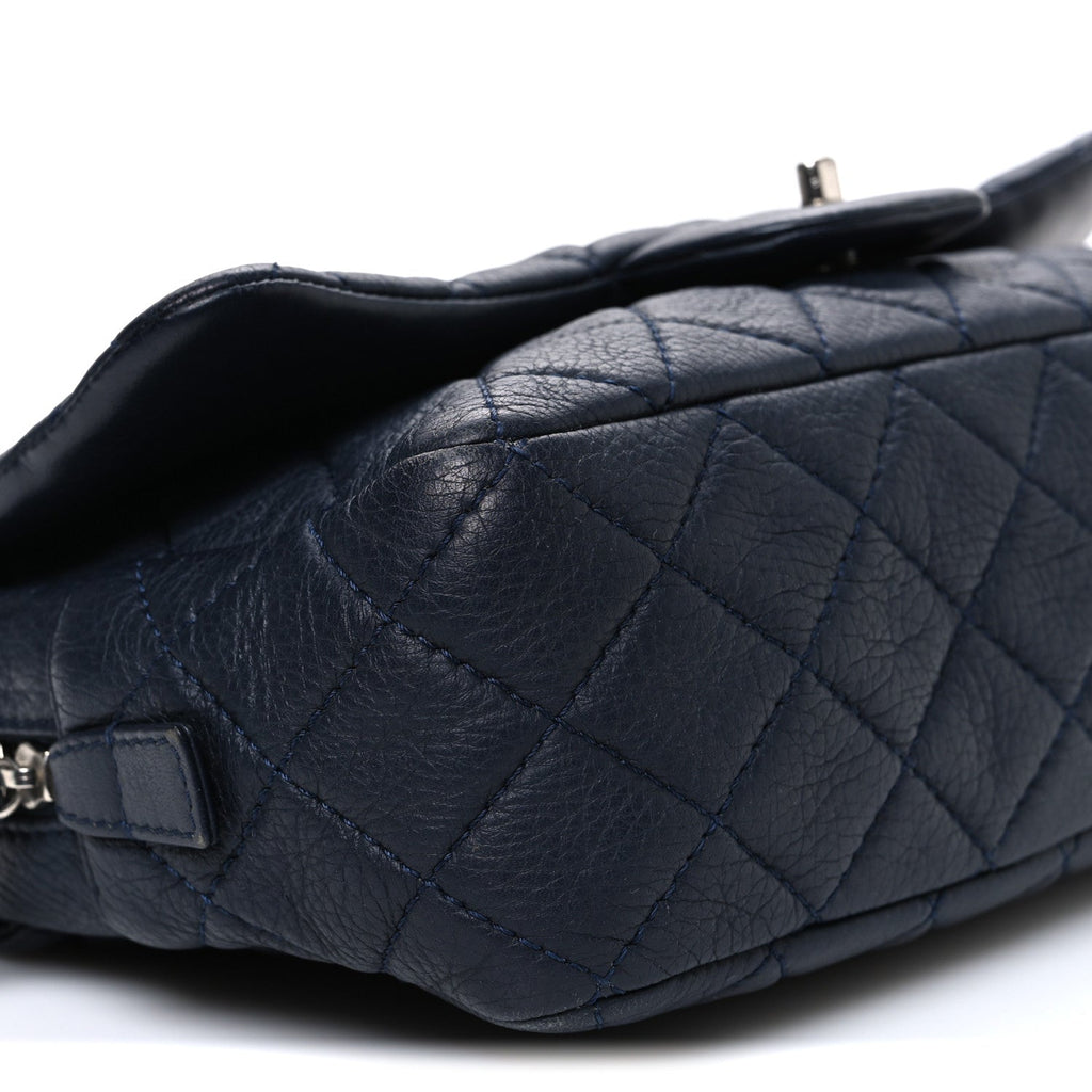 Deerskin Quilted Casual Journey Flap Dark Blue