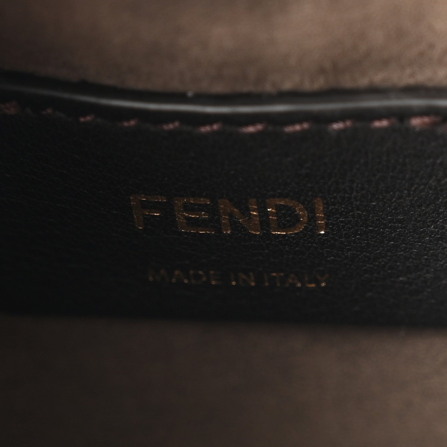 Vitello Cruise F is Fendi Mini Mon Tresor Bucket Bag Light Rose