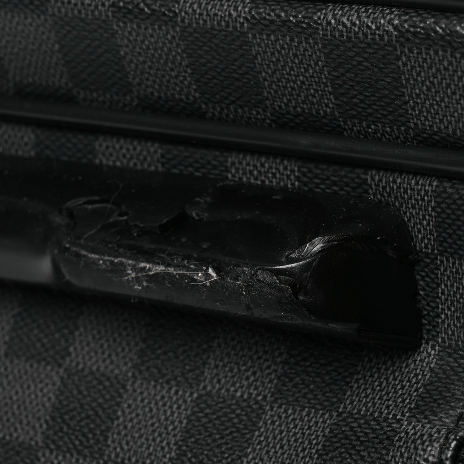 Damier Graphite Pilot Case