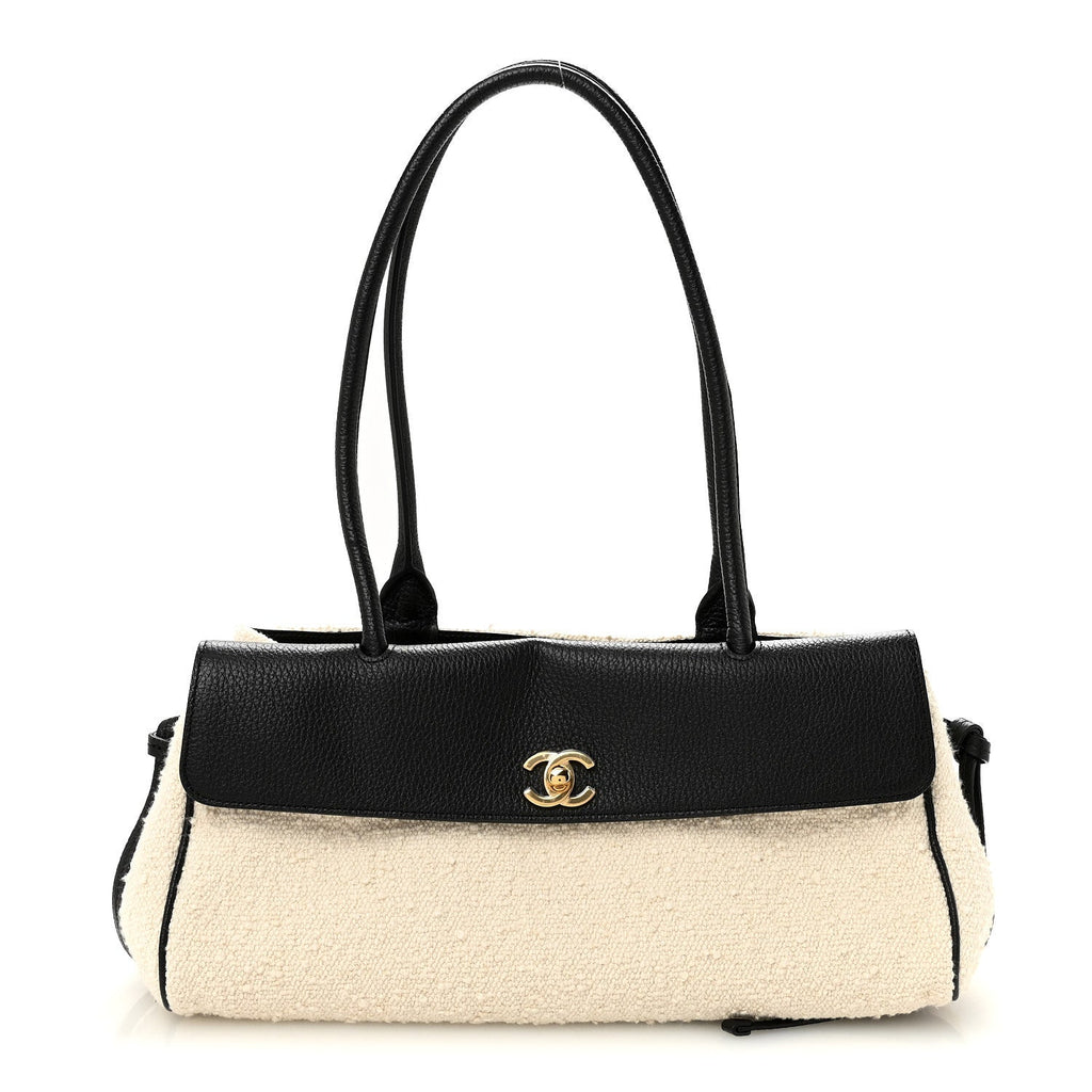Grained Calfskin Boucle Urban Essentials Small Shopping Bag Ecru Black