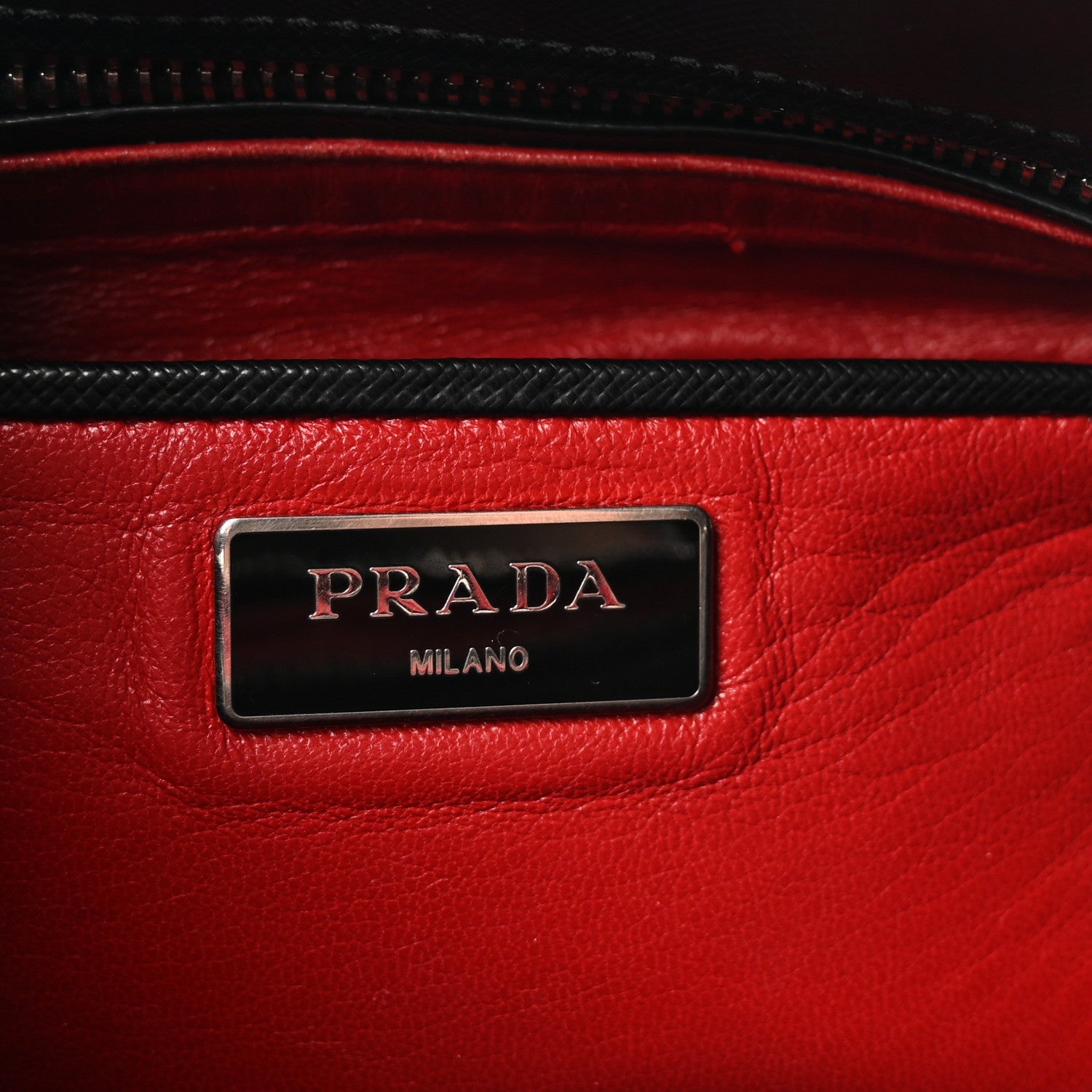 Saffiano Medium Galleria Double Zip Tote Black Talco