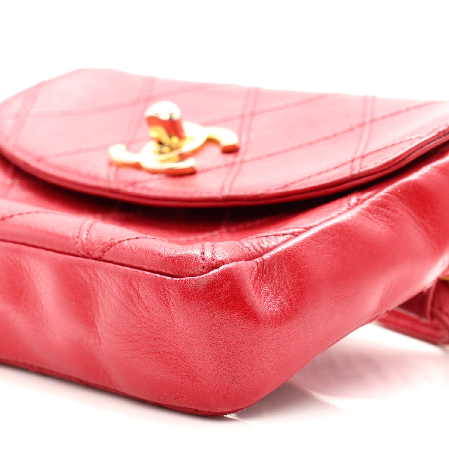 Lambskin Diamond Stitched Waist Chain Belt Flap Bag 75 30  Red