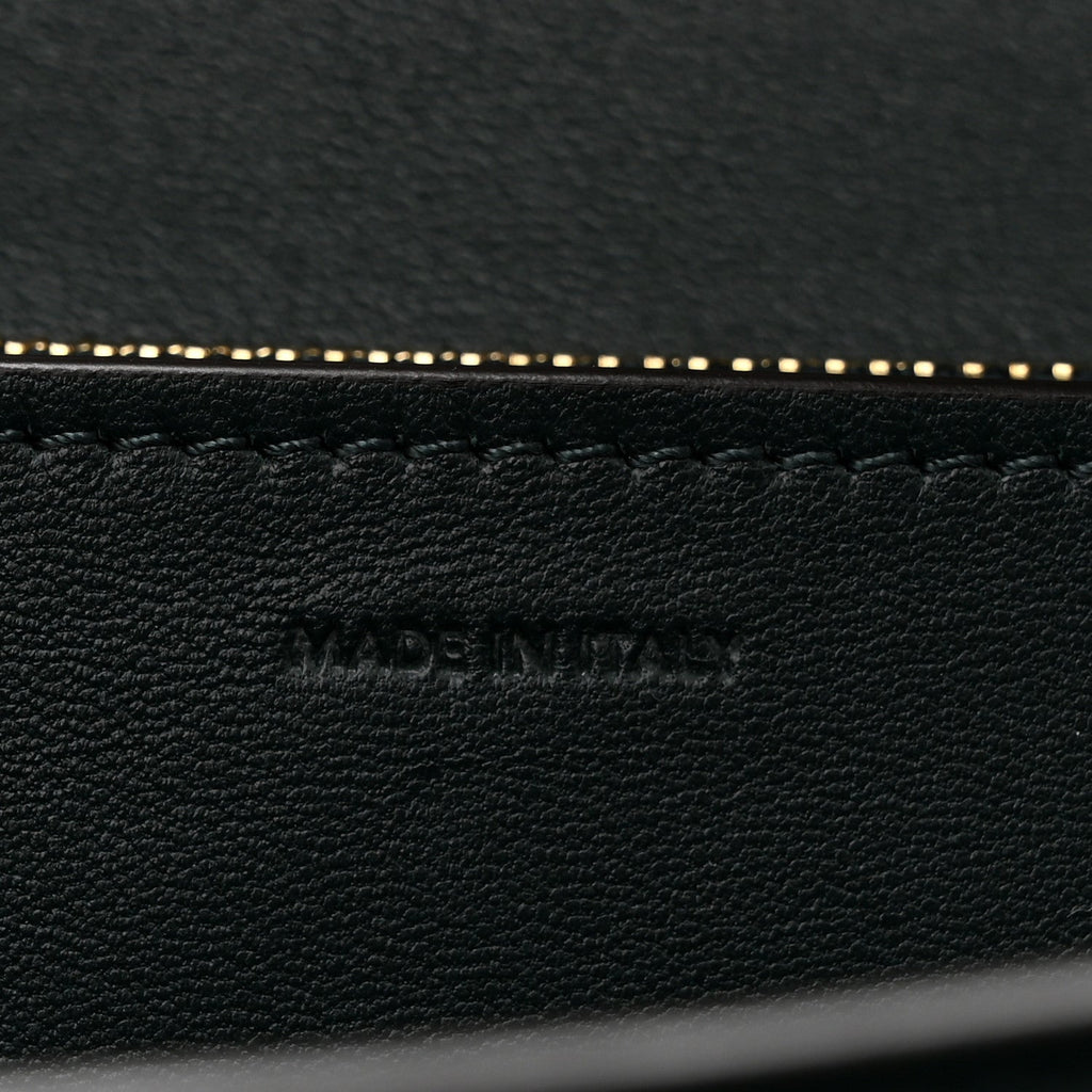 Box Calfskin Classic Box Medium Flap Bag Amazone