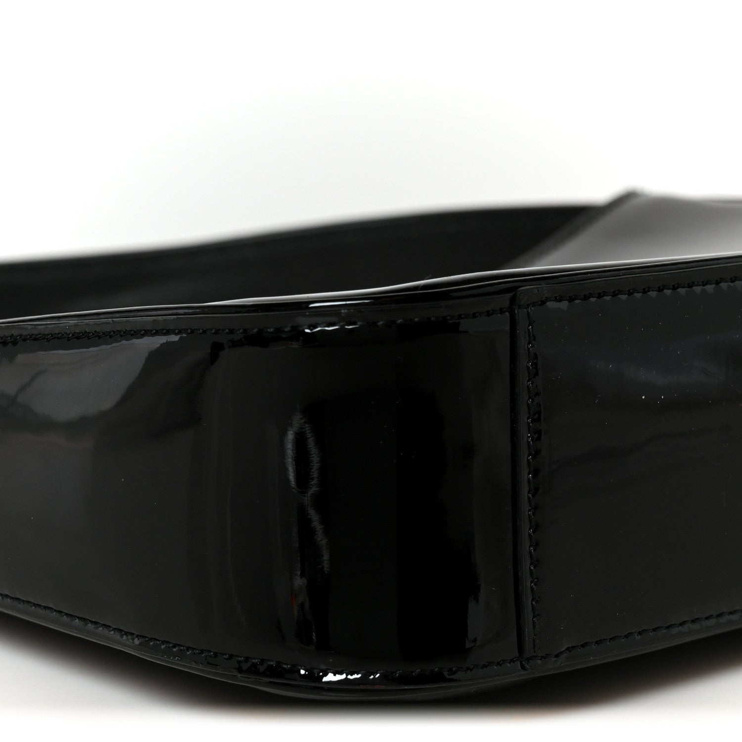 Patent Le 5 A 7 Hobo Black