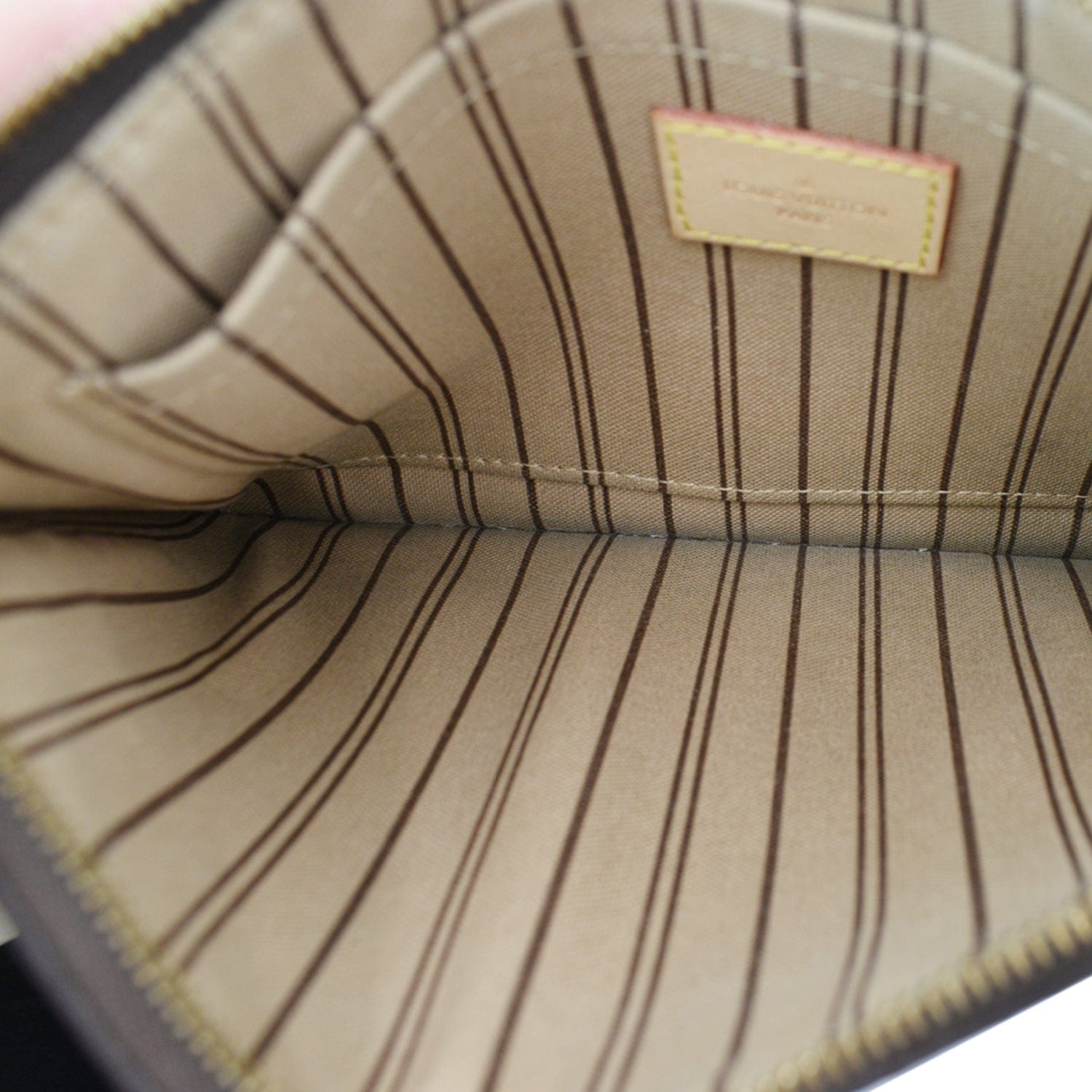 LOUIS VUITTON  Neverfull MM Monogram Canvas Tote Bag Brown