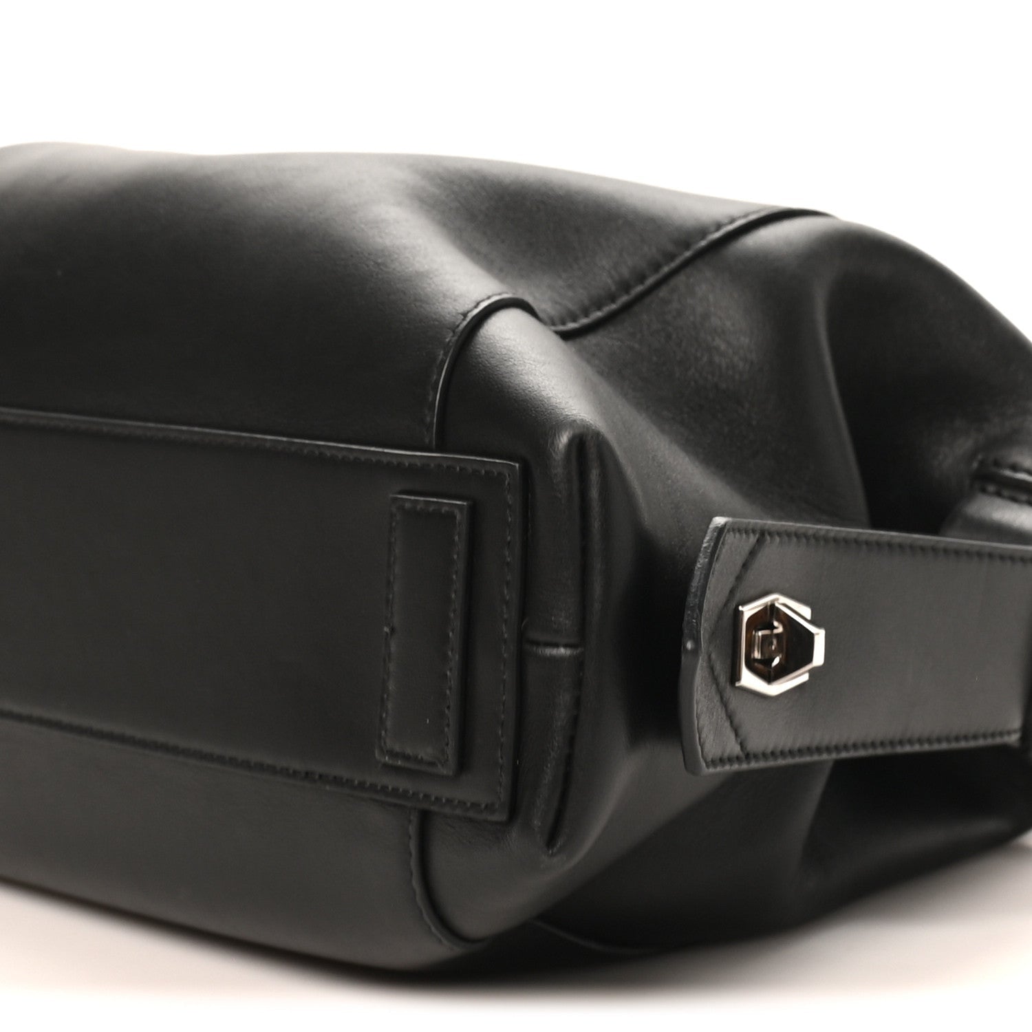 Smooth Calfskin Small Soft Antigona Black
