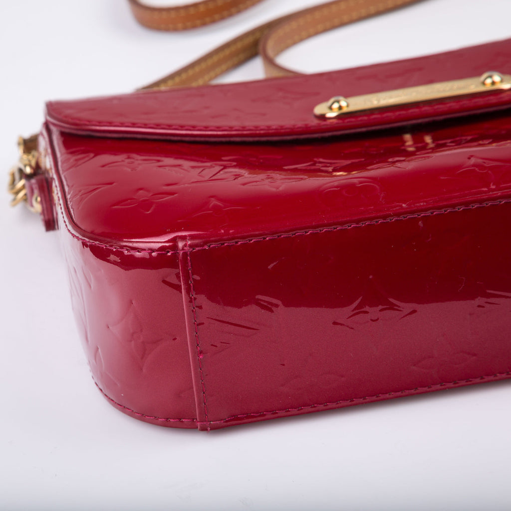Louis Vuitton Patent shoulder bag