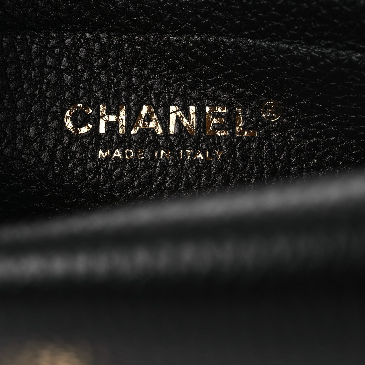 Grained Calfskin Stitched Urban Essentials Small Shopping Bag Black
