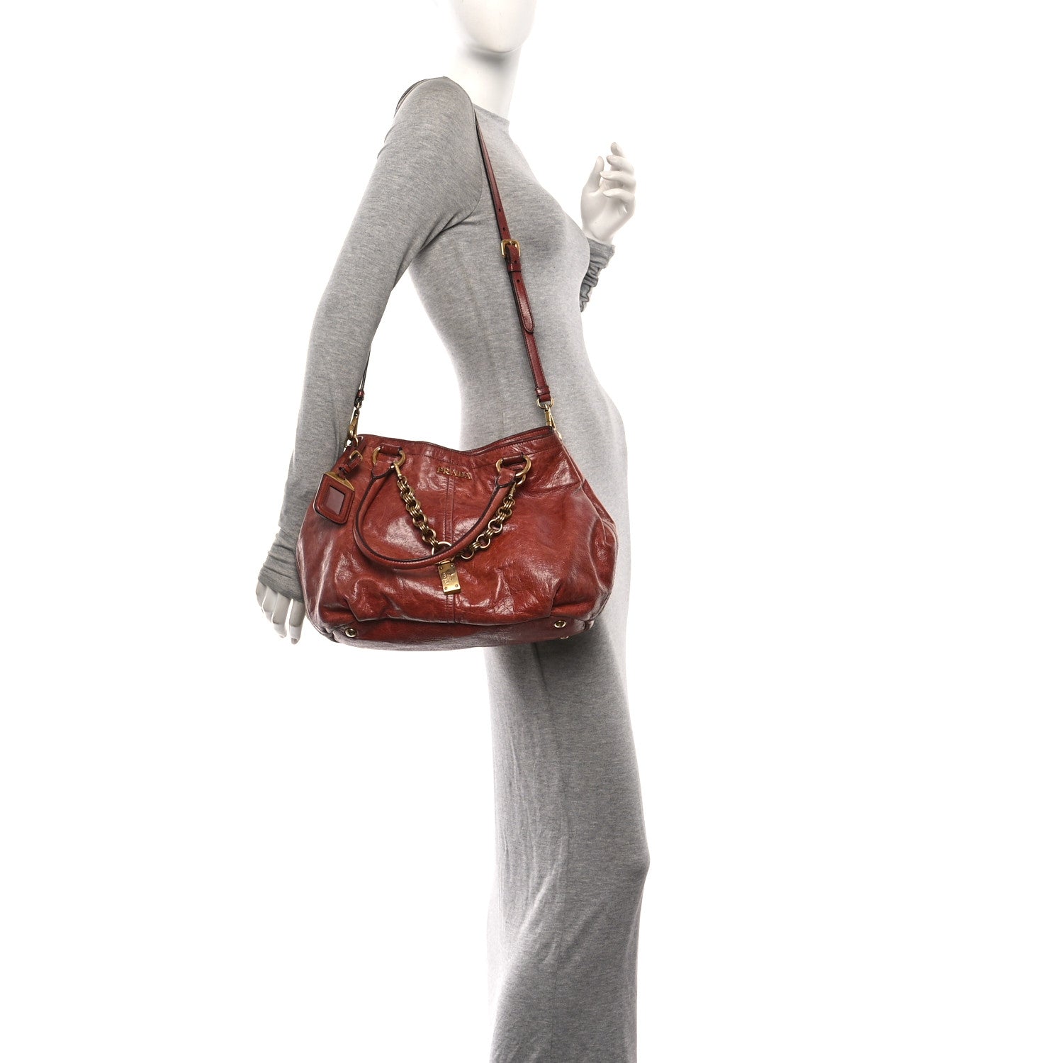 Vitello Shine Chain Tote Antico