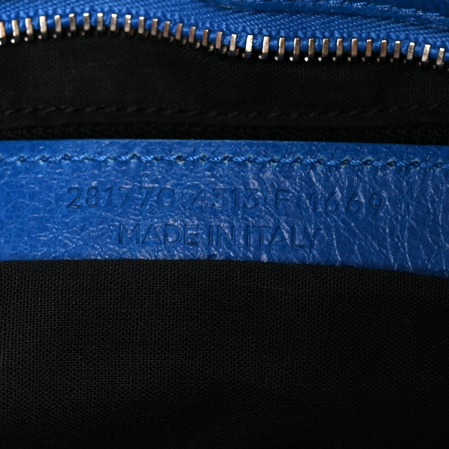 Agneau Giant 12 Silver Hardware City Bleu Lazuli