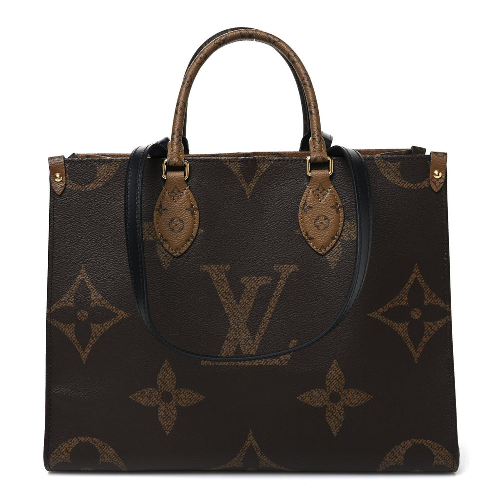 Reverse Monogram Giant Onthego MM