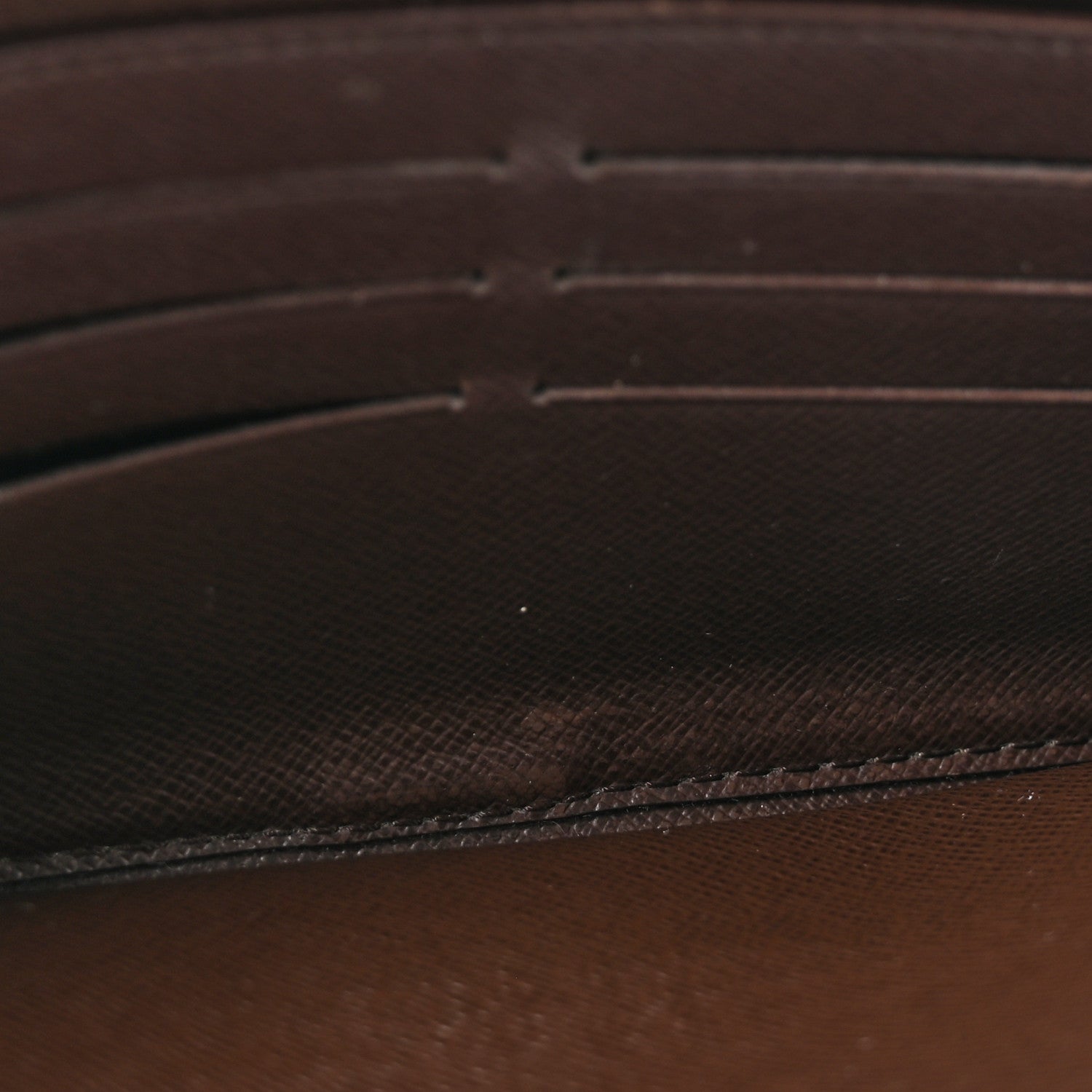 Damier Ebene Zippy Organizer Wallet