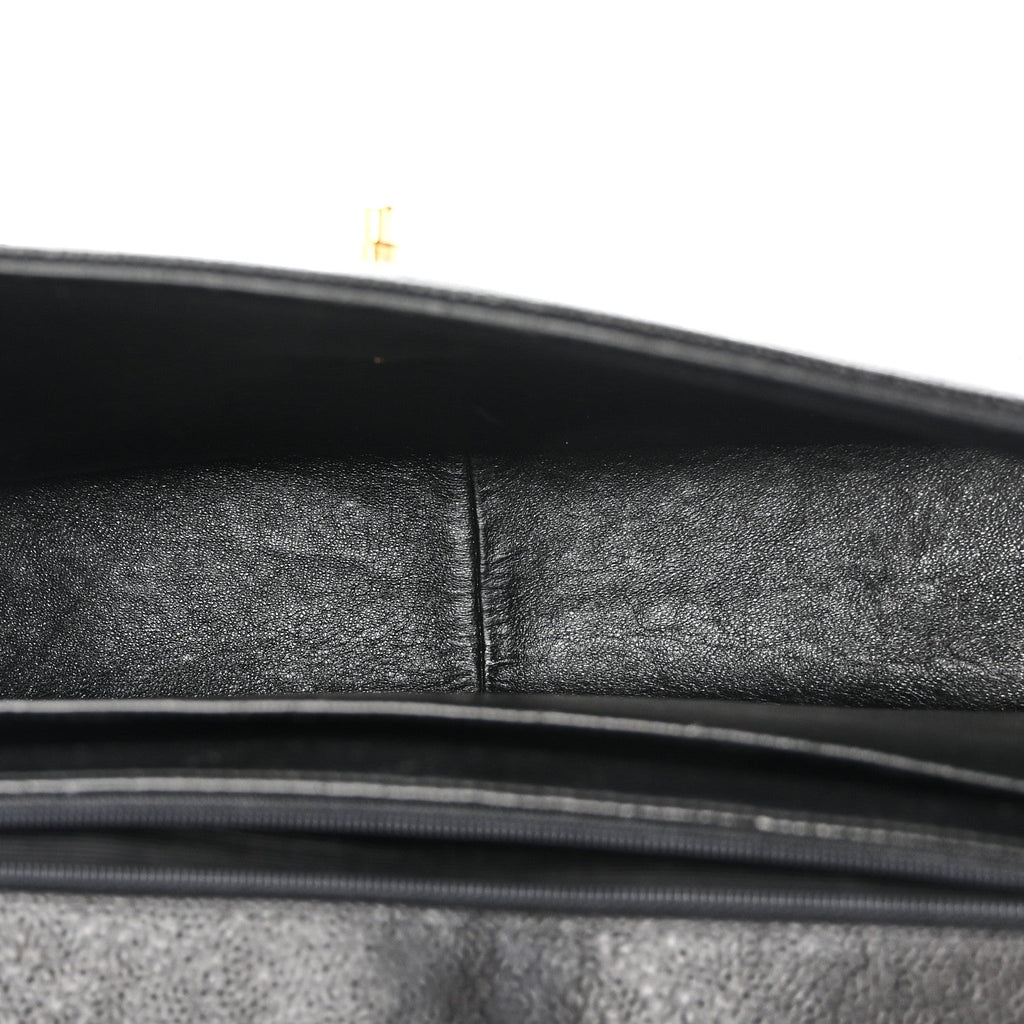 Caviar Chevron Quilted Jumbo Single Flap Black