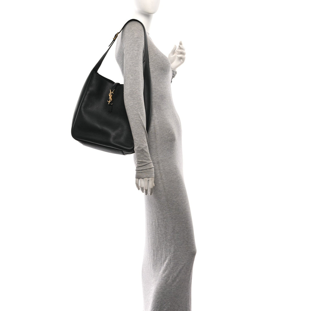 Smooth Calfskin Large Le 5 A 7 Soft Hobo Black