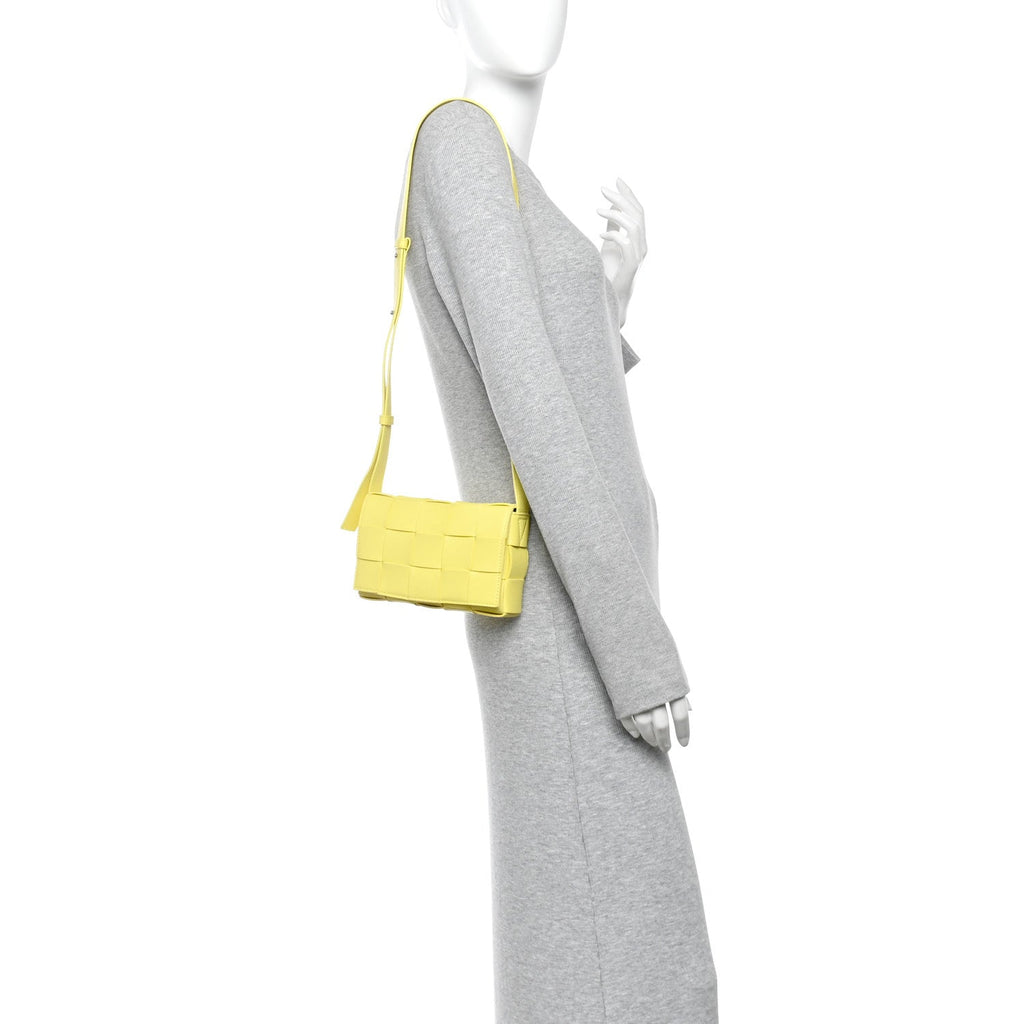 Lambskin Maxi Intrecciato Small Cassette Crossbody Bag Lemonade