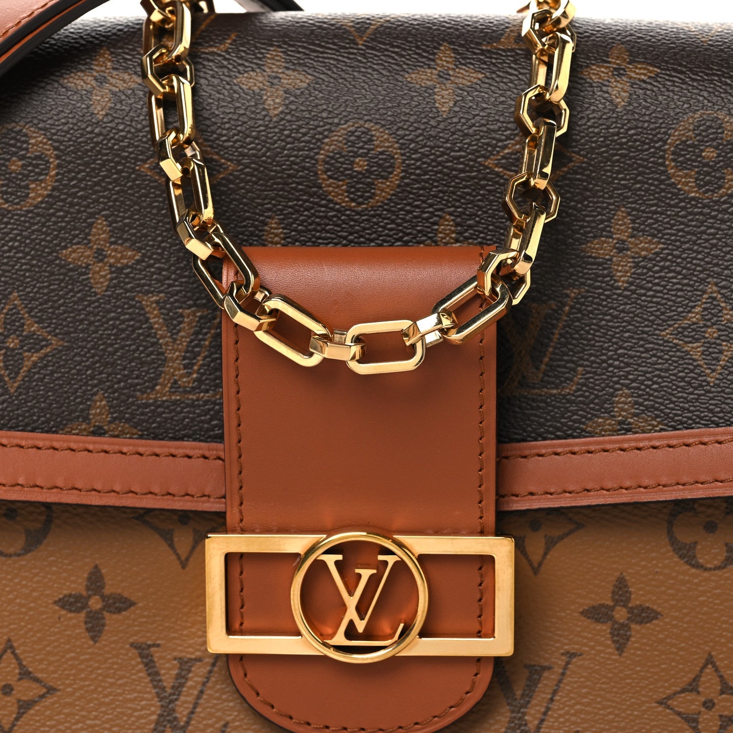 Reverse Monogram Dauphine MM