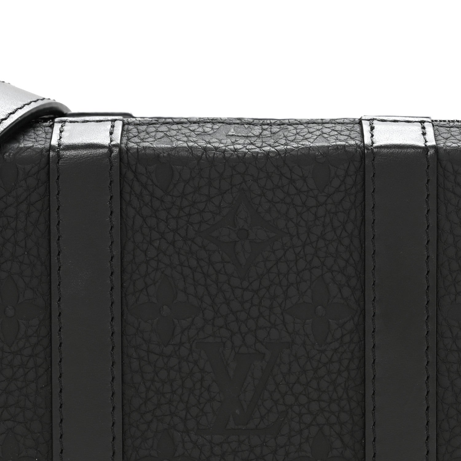 Taurillon Monogram Soft Trunk Wallet Black