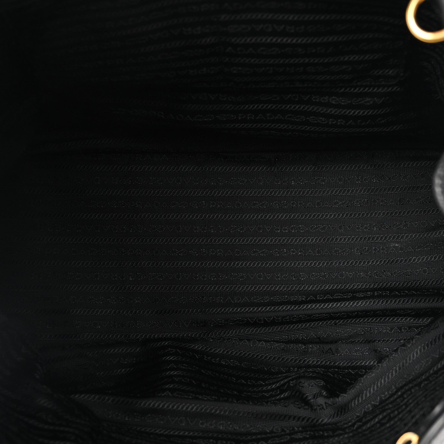 Vitello Daino Tote Black