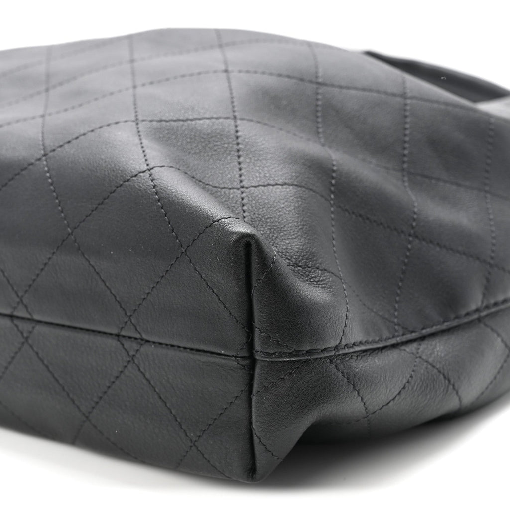 Calfskin Quilted Maxi Hobo Black