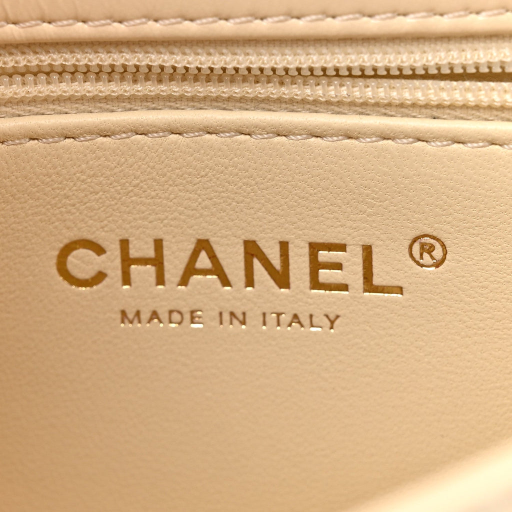 Shiny Lambskin Quilted Golden Links Top Handle Flap White