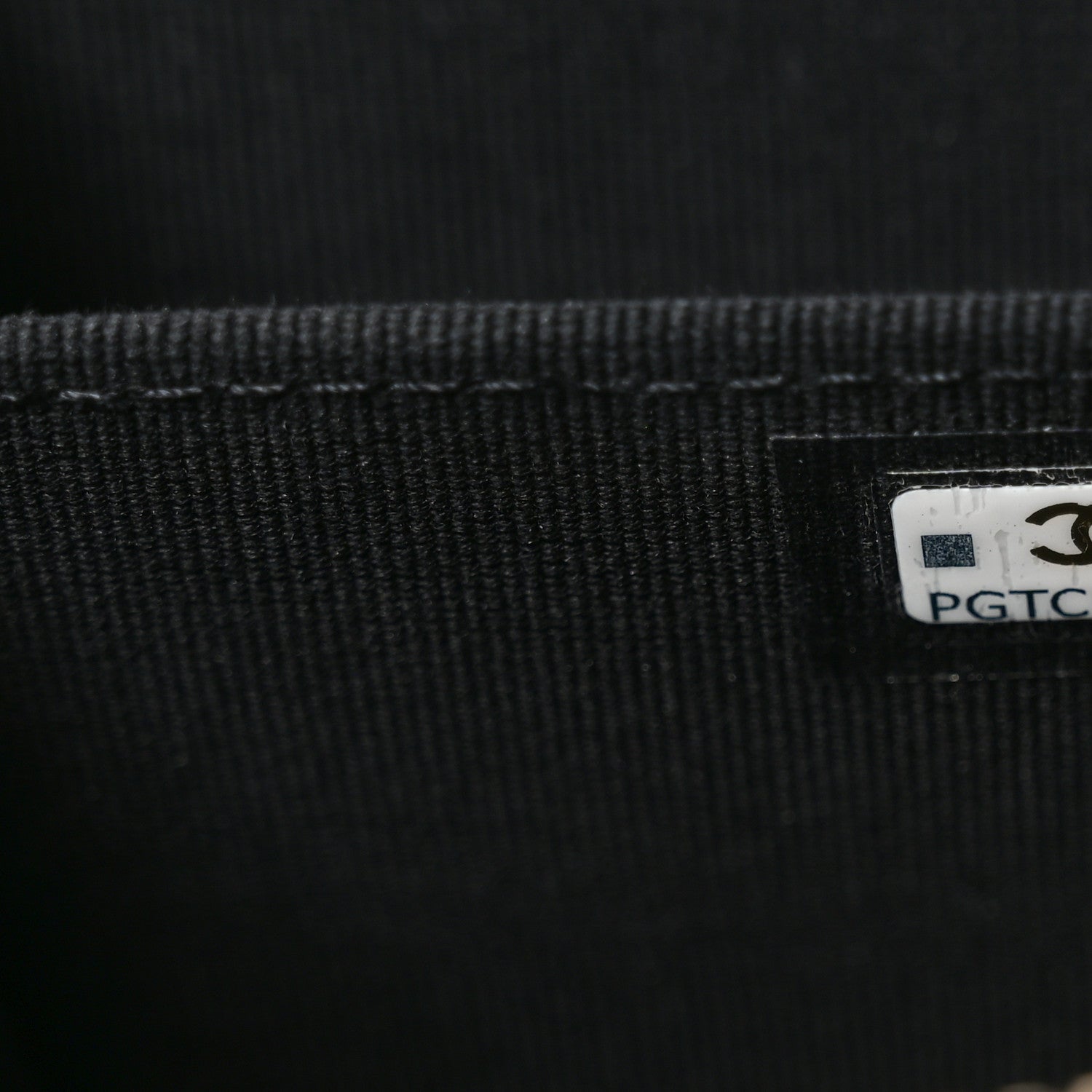 Caviar Quilted Studded CC Zip Card Holder Black