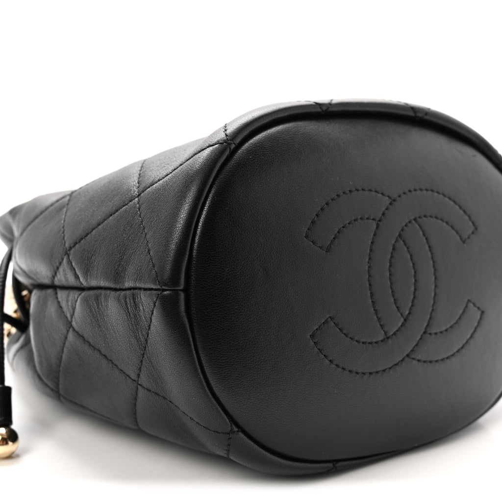 Lambskin Quilted Resin Bi-Color Chain Bucket Bag Black