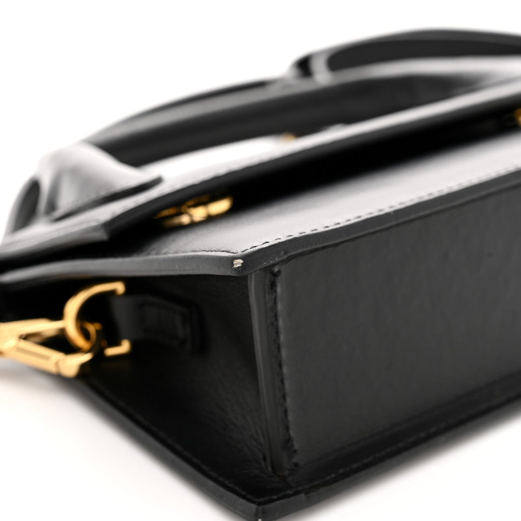 Smooth Calfskin Le Chiquito Long Black