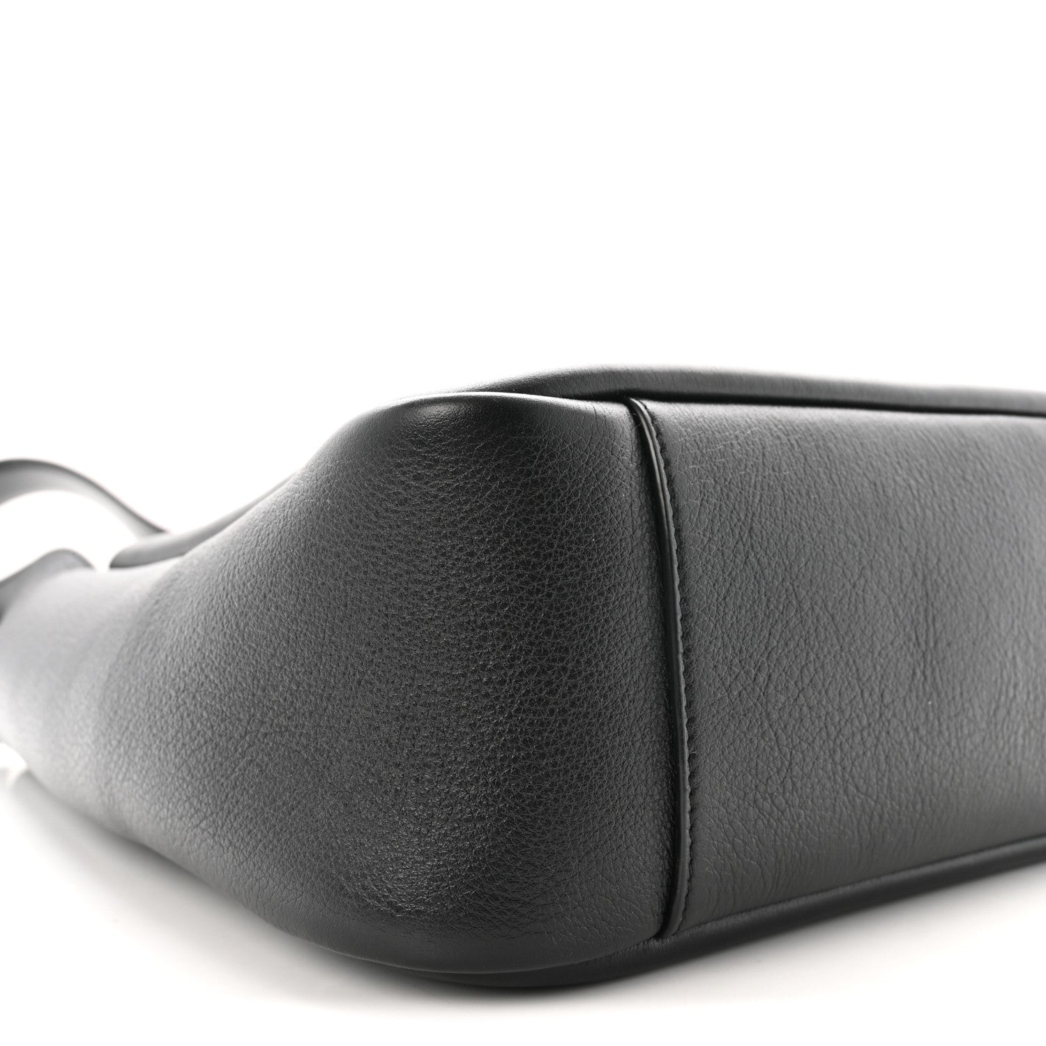 Smooth Calfskin Small Le 5 A 7 Soft Hobo Black