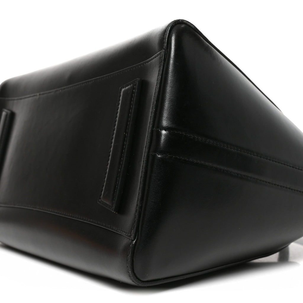 Shiny Lord Calfskin  Antigona Black