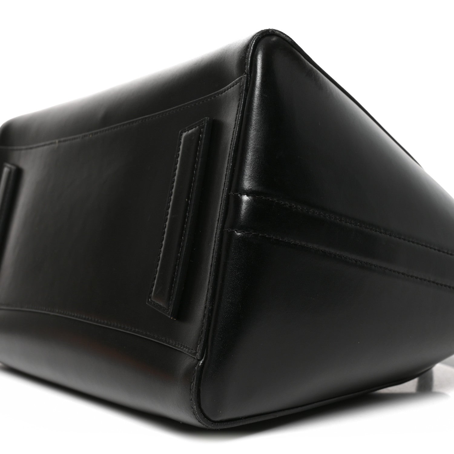 Shiny Lord Calfskin  Antigona Black