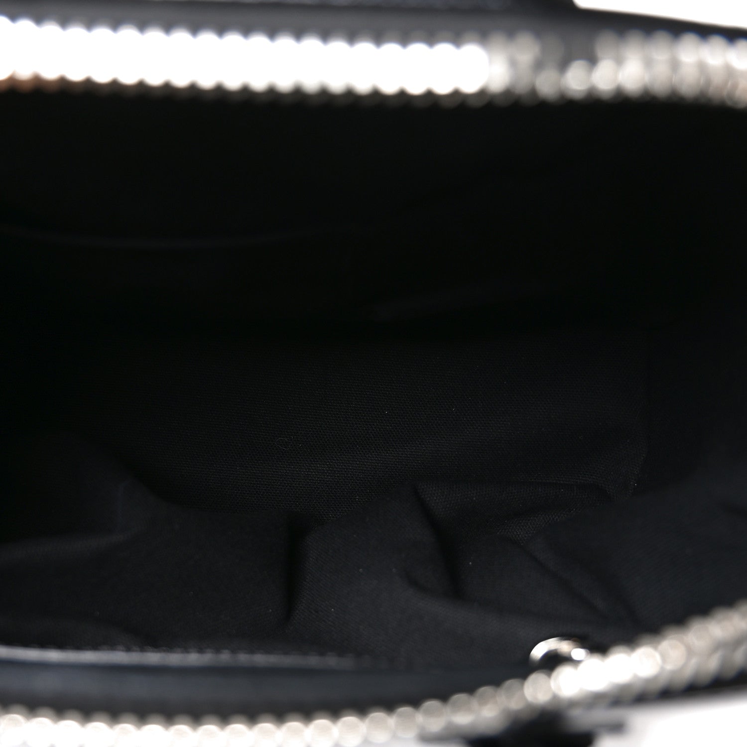 Shiny Lord Calfskin Small Antigona Black