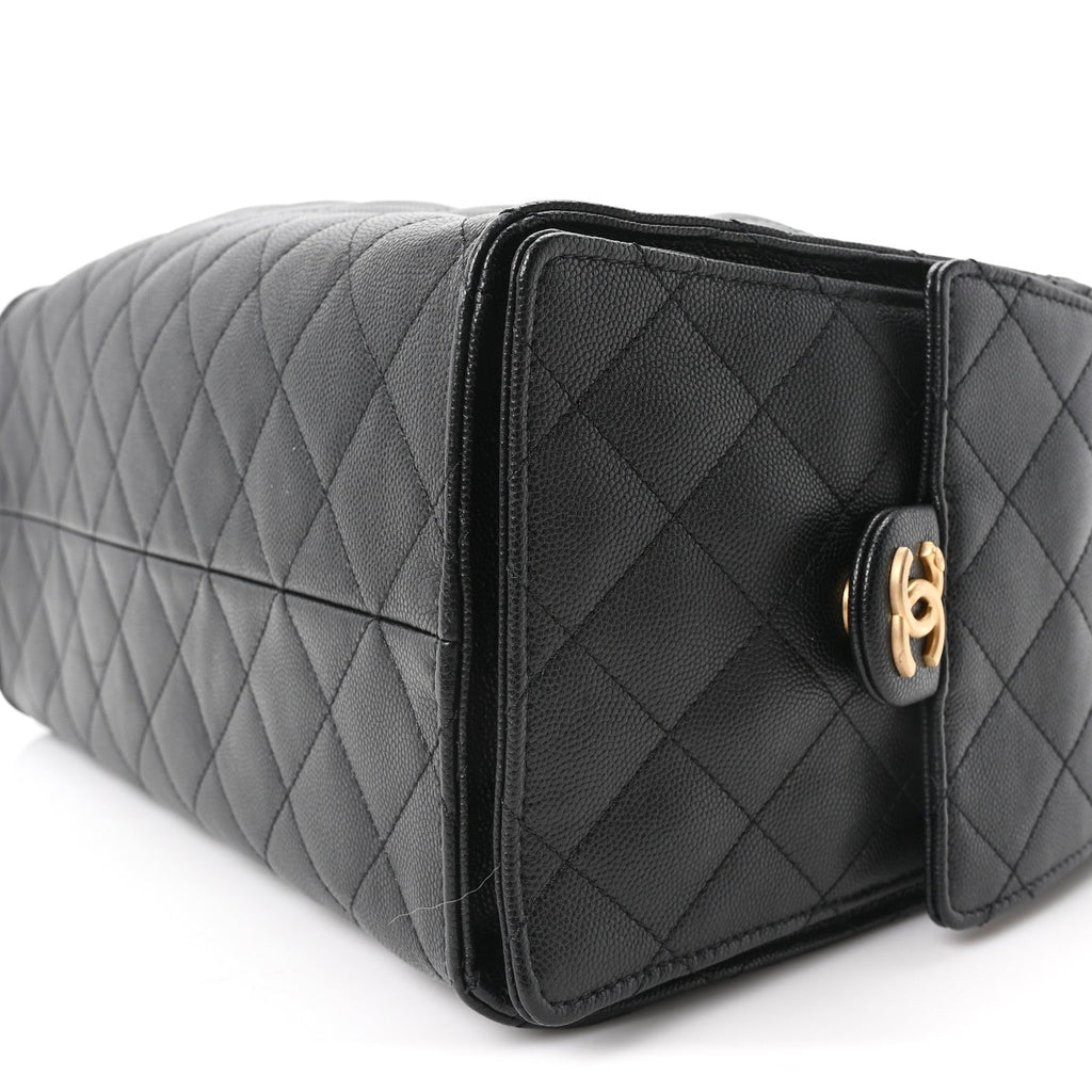 Caviar Quilted Medium Chanel 25 Handbag Black