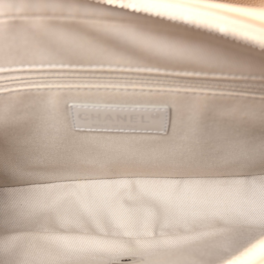 Caviar Quilted Medium Easy Flap Beige