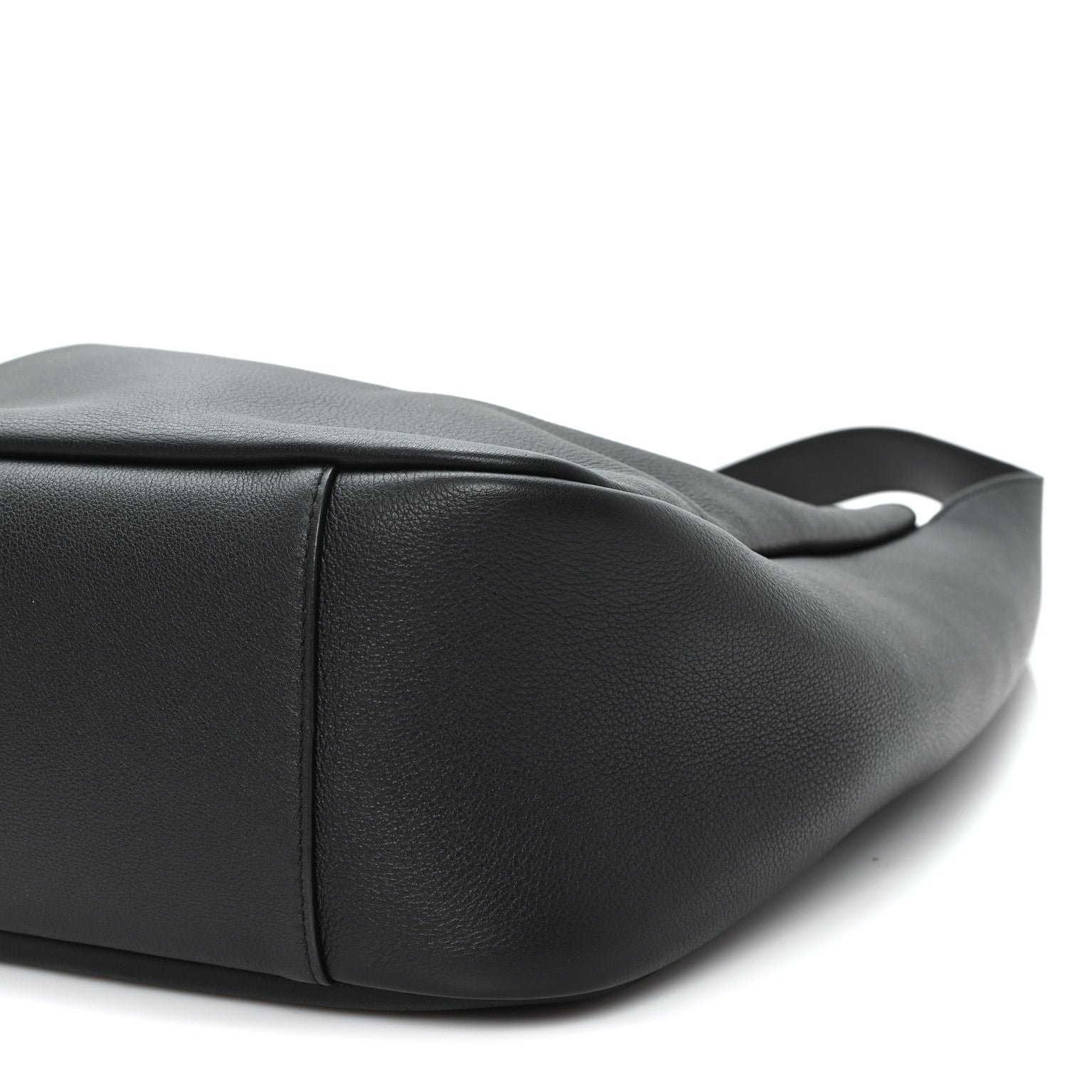 Smooth Calfskin Large Le 5 A 7 Soft Hobo Black