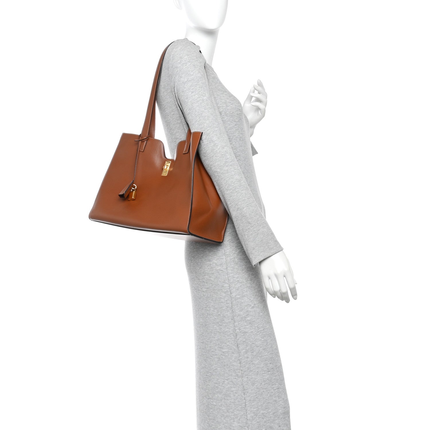 Smooth Calfskin Cabas 16 Bag Tan