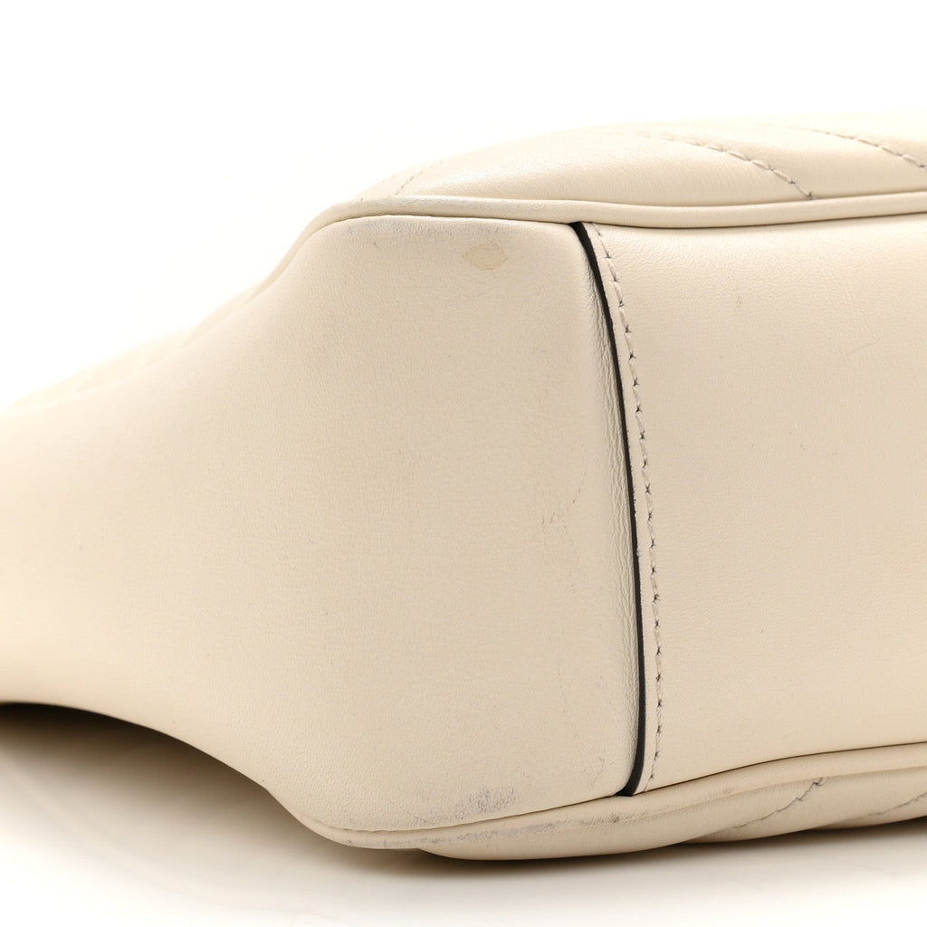 Calfskin Matelasse Medium GG Marmont Open Top Shoulder Bag White