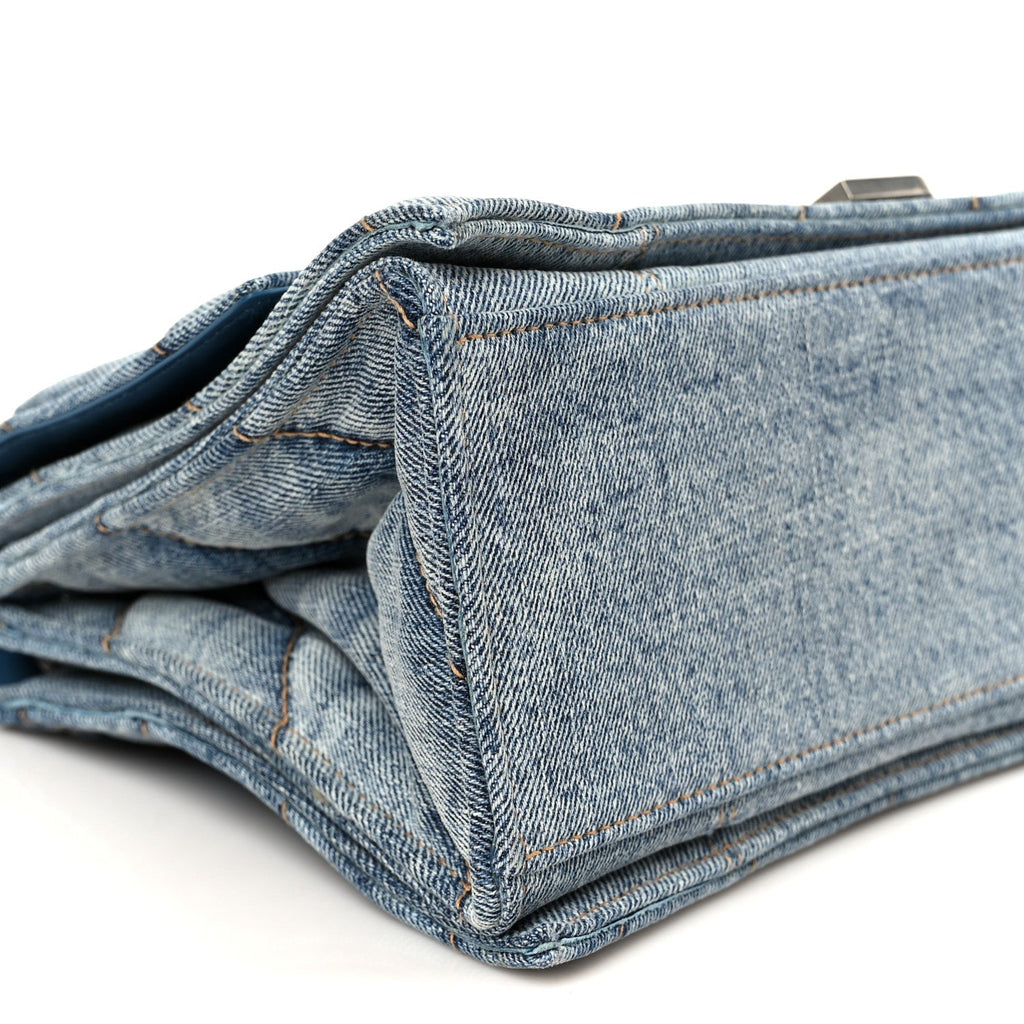 Washed Denim Quilted Medium Crush Chain Bag Denim Blue