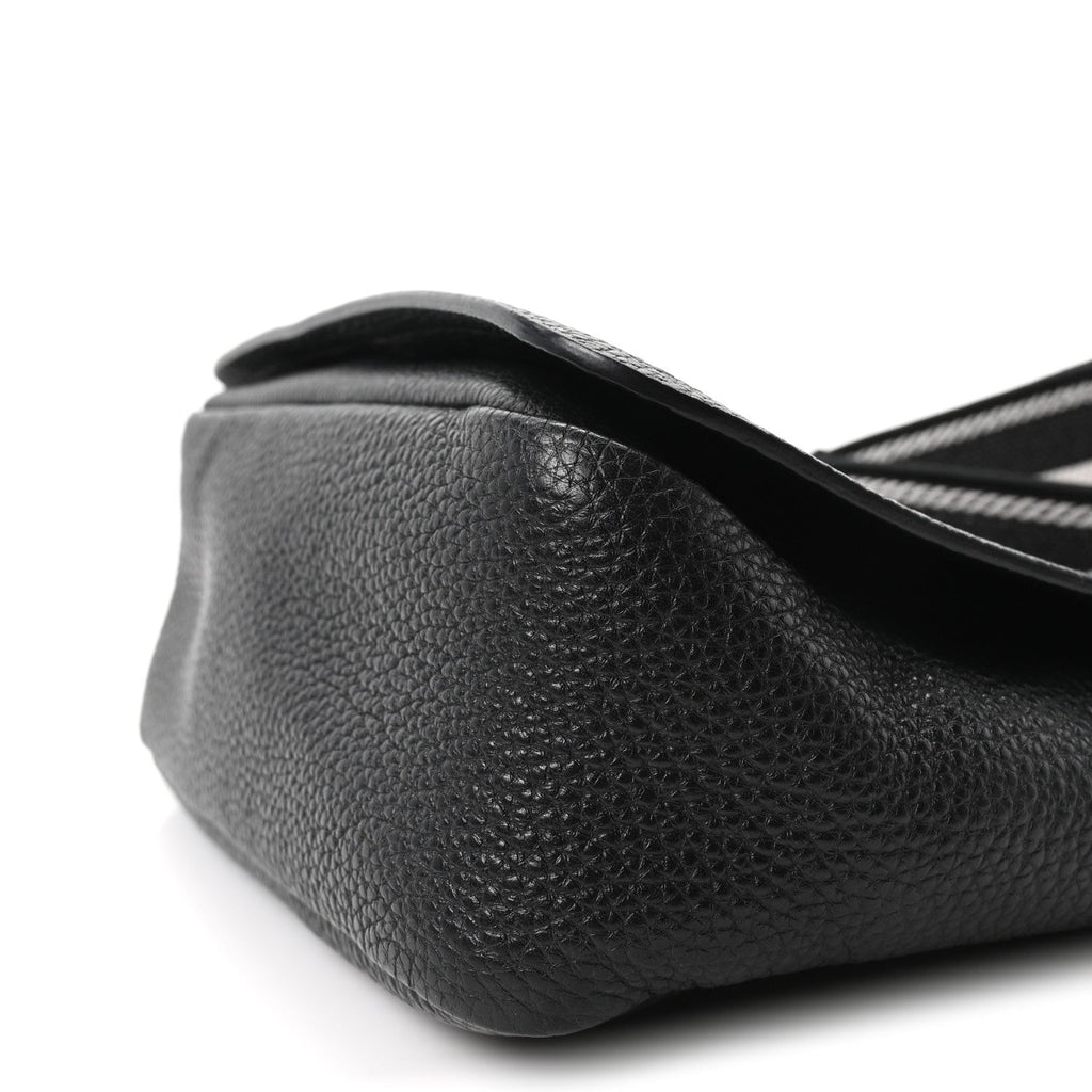Vitello Daino Soft Flap Crossbody Black