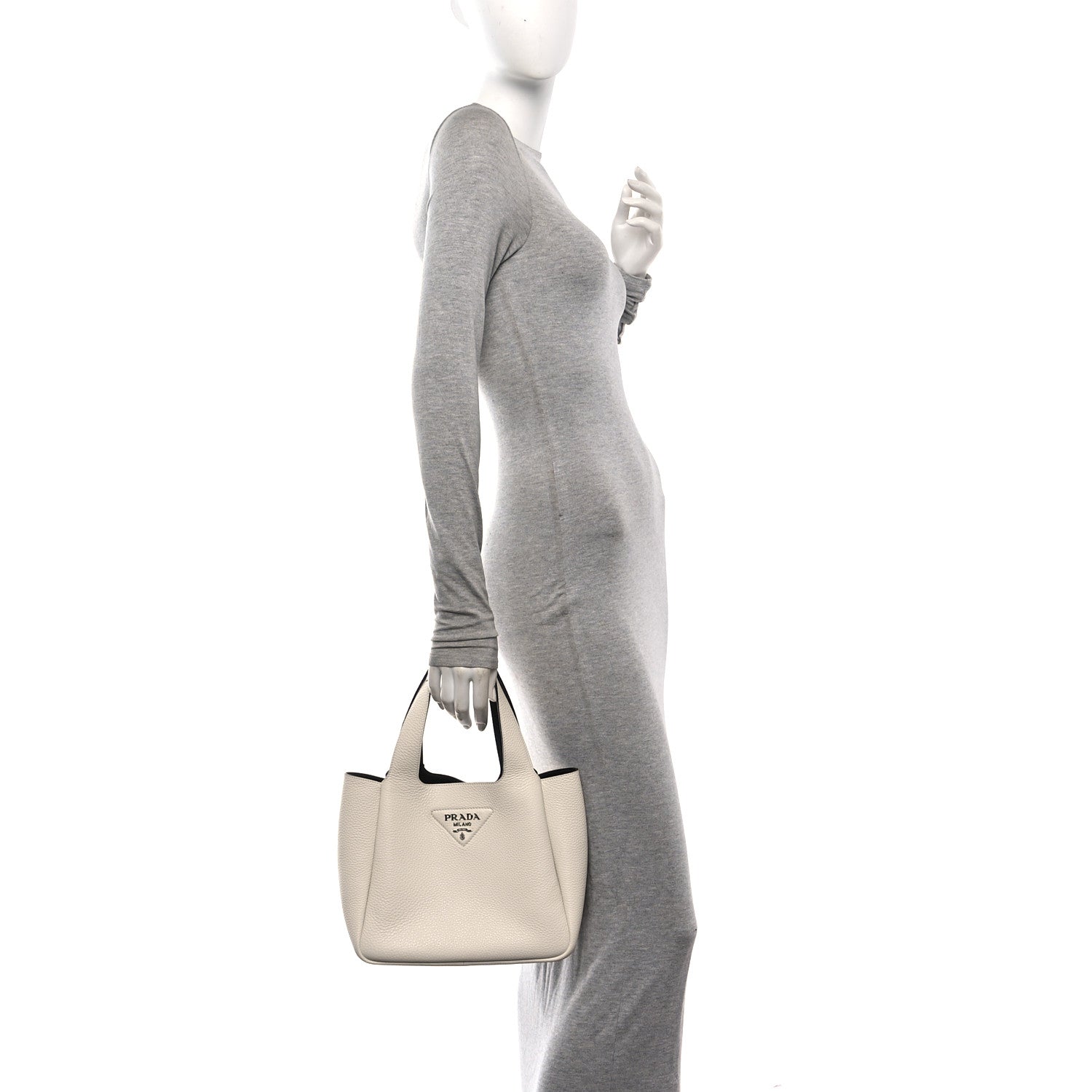 Vitello Daino Soft Medium Dynamique Tote White Black