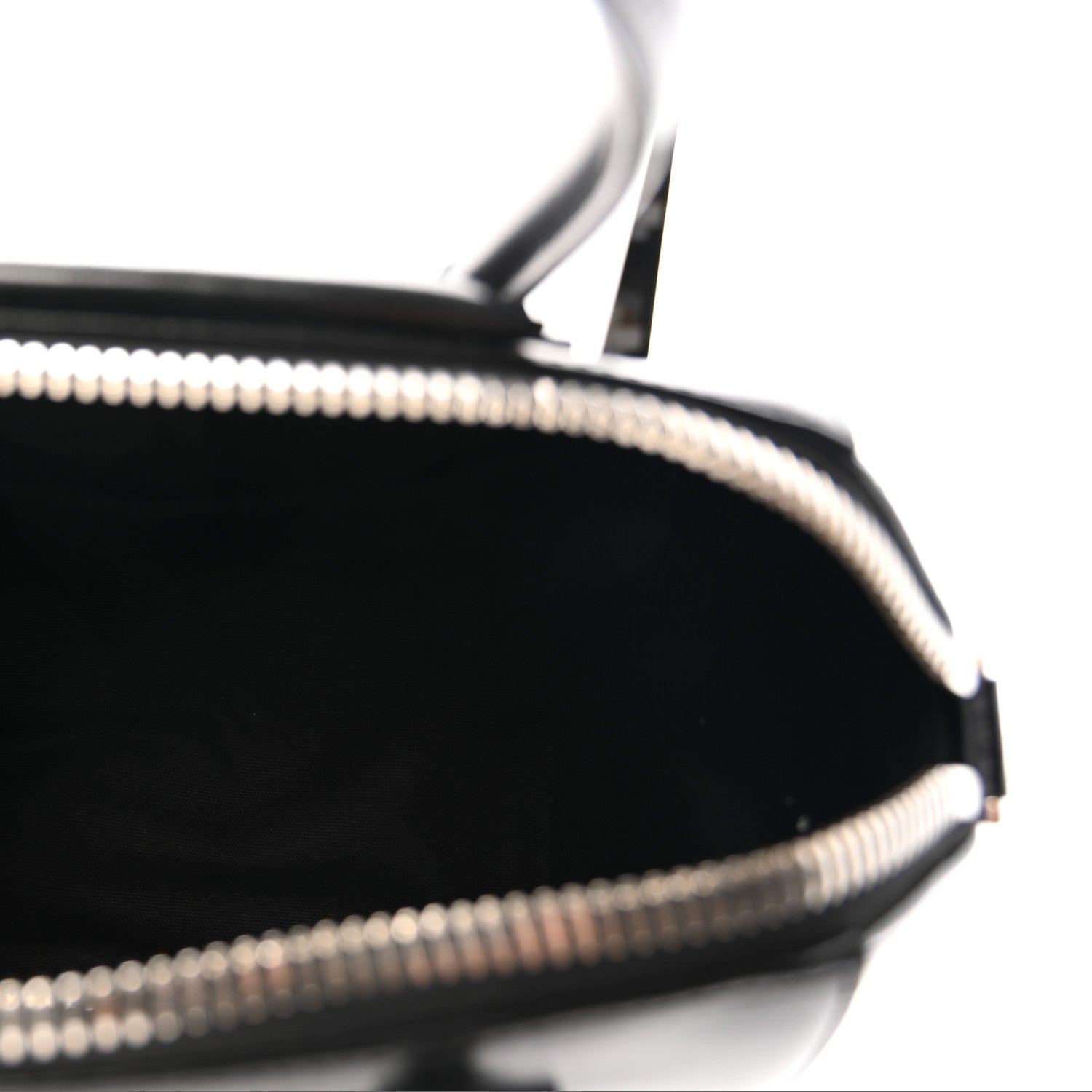 Shiny Lord Calfskin Small Antigona Black