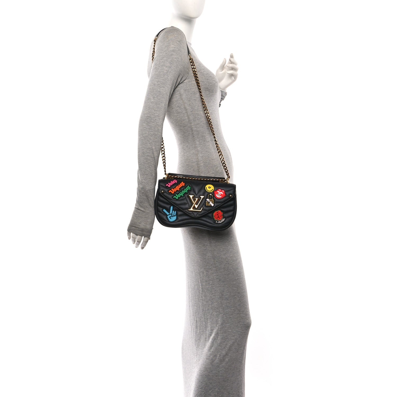 Calfskin Embroidered New Wave Chain MM Black