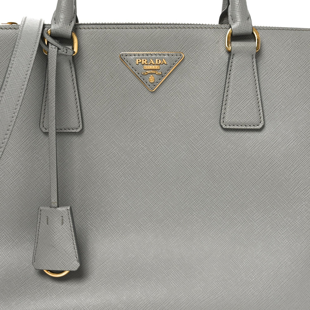 Saffiano Medium Galleria Double Zip Tote Marmo