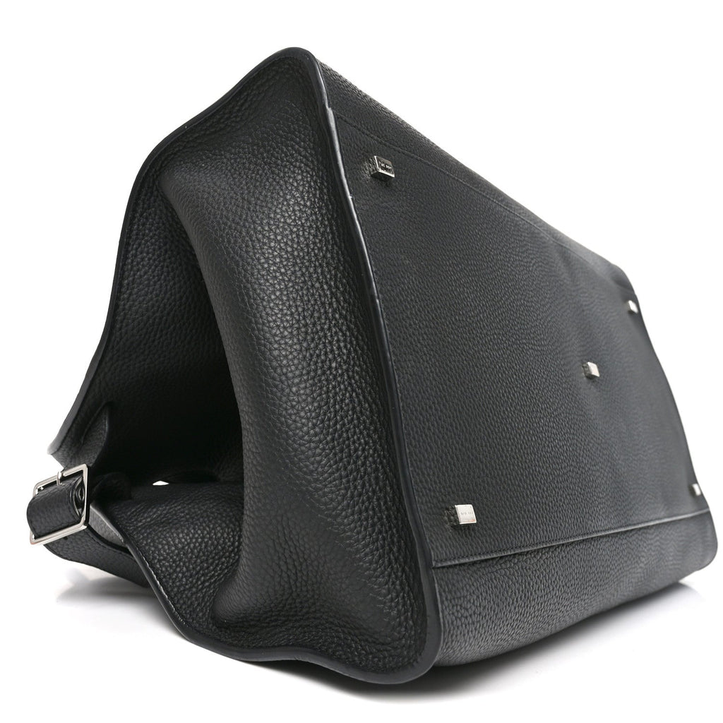 Grained Calfskin Soft Margaux 17 Black