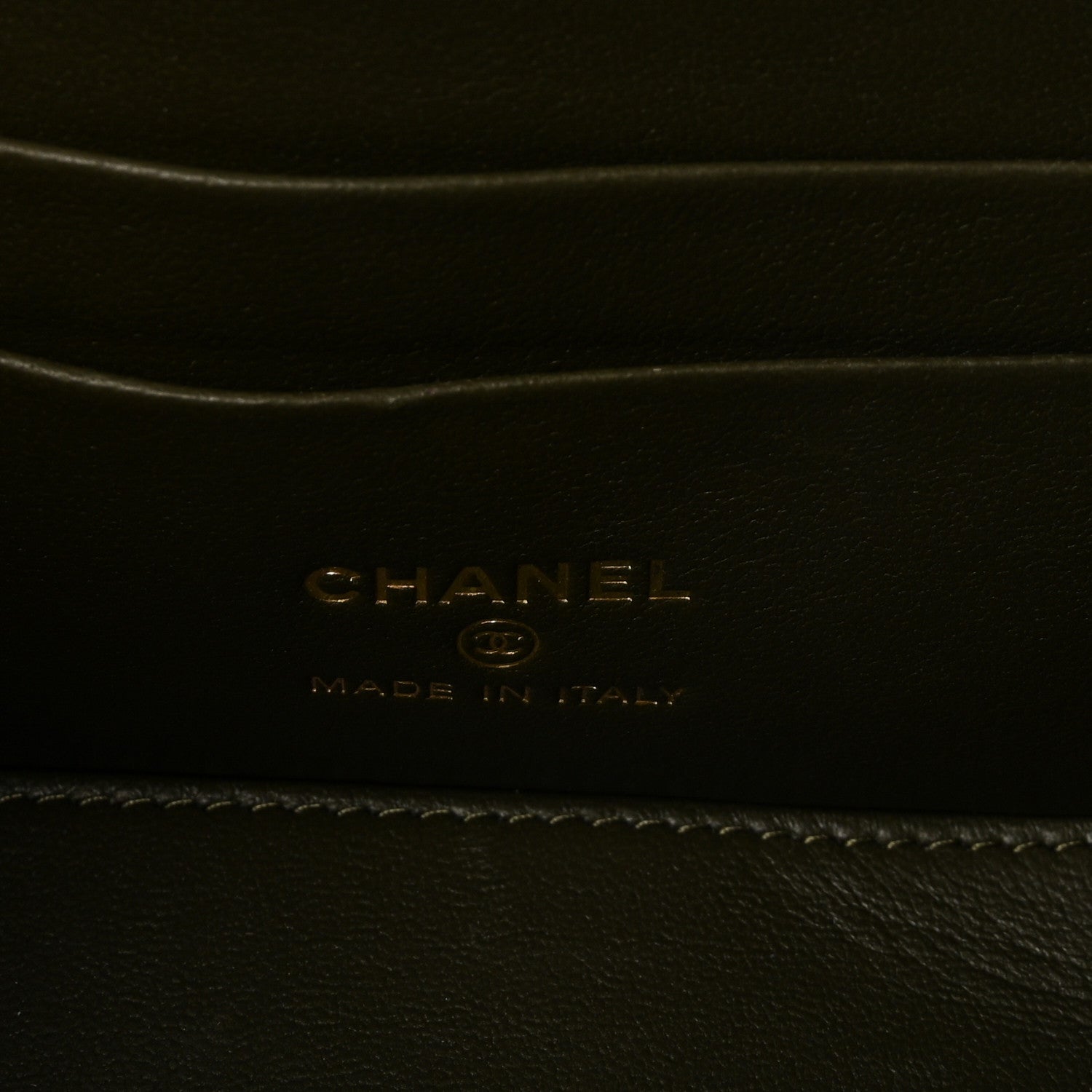 Lambskin Quilted Small Pillow Crush Vanity Case With Chain Green