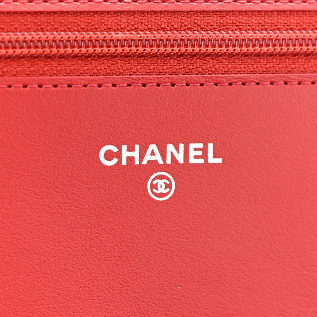Caviar Quilted Boy Wallet On Chain WOC Red